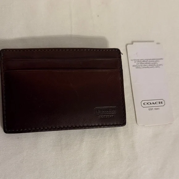 Coach Rich Brown Leather Card Holder - Picture 1 of 6